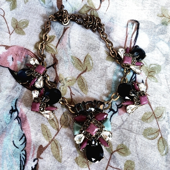 J. Crew Dark Mauve Black Smoke Mint Brass Statement Necklace Lifesaver Clasp EUC - Picture 10 of 12